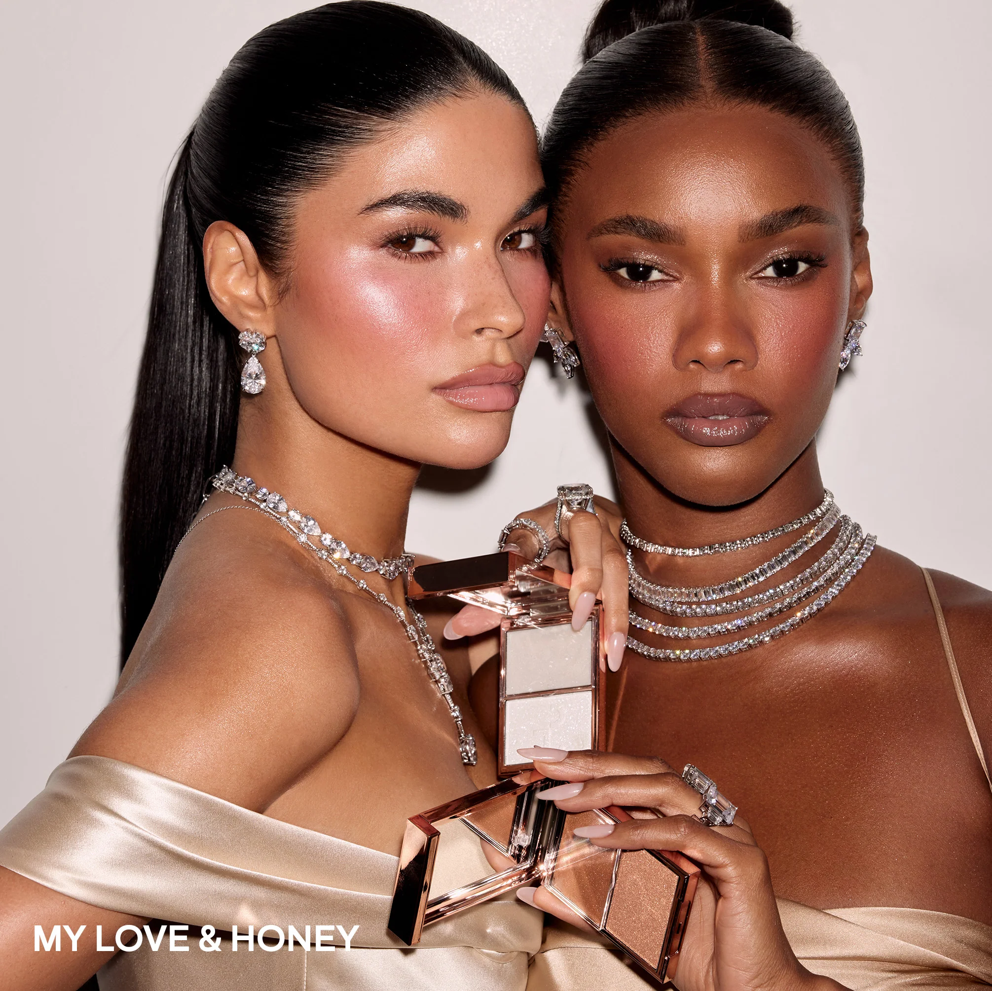 Major Glow Crème & Powder Light Reflecting Translucent Highlighter Duo - Image 28